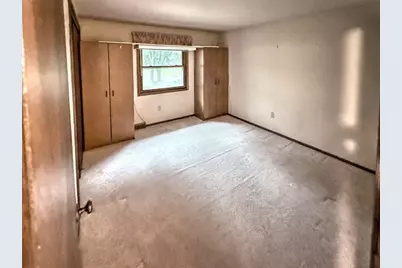 3170  Upper Woodland Dr, Richfield, WI 53017 - Photo 13
