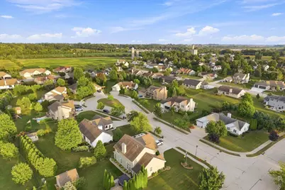 258  Bastogne Ct, Belgium, WI 53004 - Photo 33