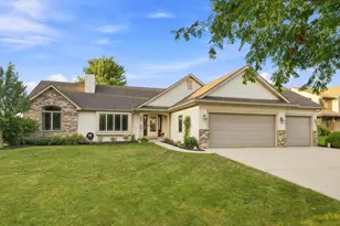 258 Bastogne Ct, Belgium, WI 53004 - Photo 1