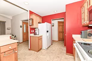 537 Fairview Circle, Racine, WI 53185 - Photo 13