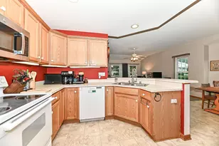 537 Fairview Circle, Racine, WI 53185 - Photo 11