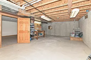 537 Fairview Circle, Racine, WI 53185 - Photo 23