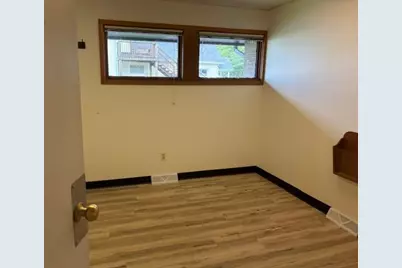 265 S Main St, Cedar Grove, WI 53013 - Photo 23