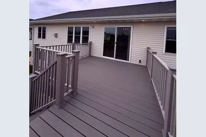3126  Sandy Ridge Dr, Two Rivers, WI 54241 - Photo 3