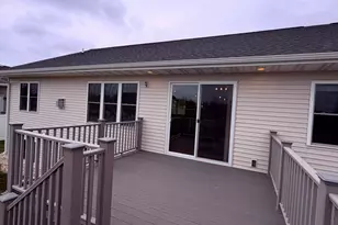 3126 Sandy Ridge Dr, Two Rivers, WI 54241 - Photo 3