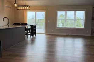 3126 Sandy Ridge Dr, Two Rivers, WI 54241 - Photo 5