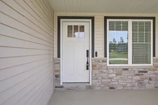 3126 Sandy Ridge Dr, Two Rivers, WI 54241 - Photo 11