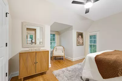 4821 W Elmdale Rd, Mequon, WI 53092 - Photo 17