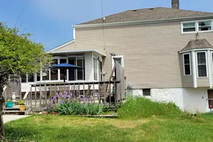 121 E Woodruff St, Port Washington, WI 53074 - Photo 3