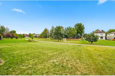 6115  Sledding Pkwy, Madison, WI 53558 - Photo 7