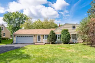 W271N2585 Pear Tree Ln, Pewaukee, WI 53072 - Photo 1