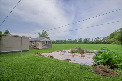 816 W Division St, Watertown, WI 53098 - Photo 7