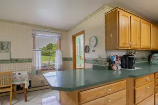 816 W Division St, Watertown, WI 53098 - Photo 15