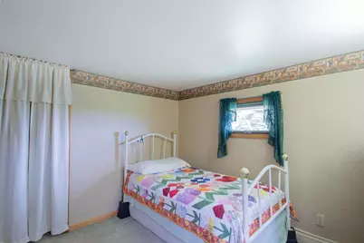 816 W Division St, Watertown, WI 53098 - Photo 33