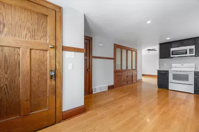 2050 S 57th St, West Allis, WI 53219 - Photo 21