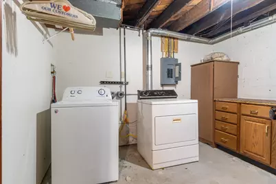 2050 S 57th St, West Allis, WI 53219 - Photo 41