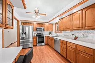 W975 Co Rd L, East Troy, WI 53120 - Photo 19