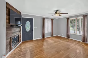 3701 N 97th St, Milwaukee, WI 53222 - Photo 9