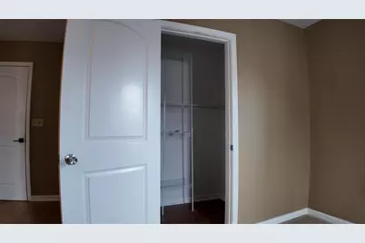 3701 N 97th St, Milwaukee, WI 53222 - Photo 33