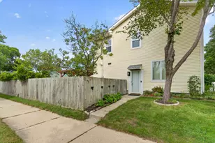 3701 N 97th St, Milwaukee, WI 53222 - Photo 21
