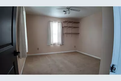 3701 N 97th St, Milwaukee, WI 53222 - Photo 37