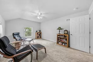 98 Lincoln Pkwy, Williams Bay, WI 53191 - Photo 27