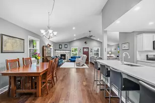 98 Lincoln Pkwy, Williams Bay, WI 53191 - Photo 17