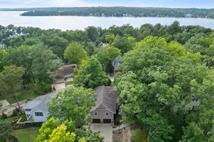 98 Lincoln Pkwy, Williams Bay, WI 53191 - Photo 3