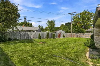 8509 N 52nd St, Brown Deer, WI 53223 - Photo 29