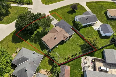 8509 N 52nd St, Brown Deer, WI 53223 - Photo 31