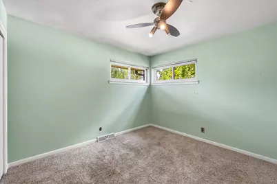 8509 N 52nd St, Brown Deer, WI 53223 - Photo 15
