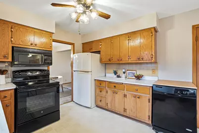 738  6th Ave, Grafton, WI 53024 - Photo 11