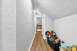 4186 N 15th St, Milwaukee, WI 53209 - Photo 11