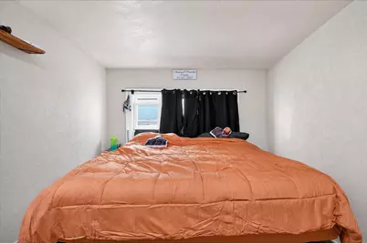 4186 N 15th St, Milwaukee, WI 53209 - Photo 9
