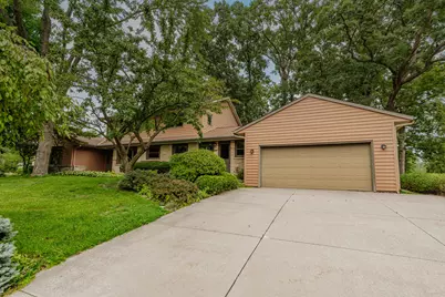 5254 S Allenwood Ln, Hales Corners, WI 53130 - Photo 47