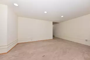 339 W Vine St, Milwaukee, WI 53212 - Photo 23