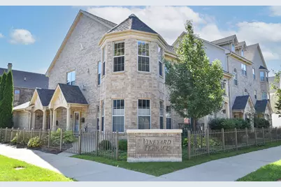 339 W Vine St, Milwaukee, WI 53212 - Photo 1