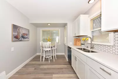 6042 N 35th St, Milwaukee, WI 53209 - Photo 7