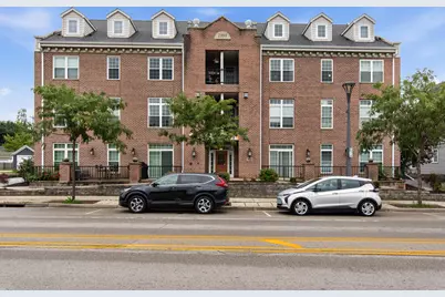 7224 W State St #3D, Wauwatosa, WI 53213 - Photo 1