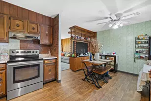3925 31st Ave, Kenosha, WI 53144 - Photo 7