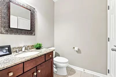 4  Gaslight Dr #307, Racine, WI 53403 - Photo 5