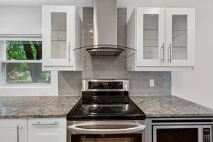 7125 N Longacre Rd, Fox Point, WI 53217 - Photo 29