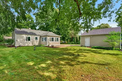 7125 N Longacre Rd, Fox Point, WI 53217 - Photo 21