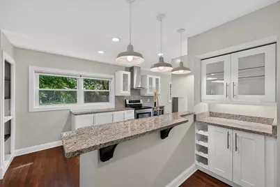 7125 N Longacre Rd, Fox Point, WI 53217 - Photo 25