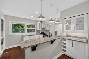 7125 N Longacre Rd, Fox Point, WI 53217 - Photo 25