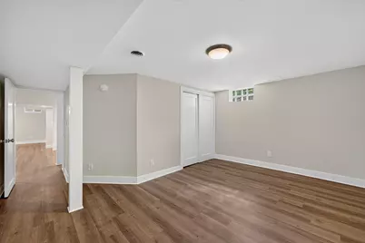 7125 N Longacre Rd, Fox Point, WI 53217 - Photo 37