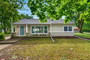 7125 N Longacre Rd, Fox Point, WI 53217 - Photo 23
