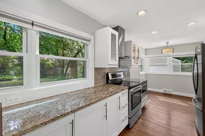 7125 N Longacre Rd, Fox Point, WI 53217 - Photo 27