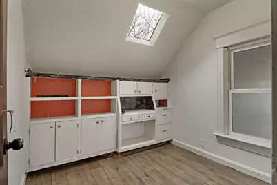 937  Grove Ave, Racine, WI 53405 - Photo 17