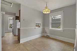 937 Grove Ave, Racine, WI 53405 - Photo 15